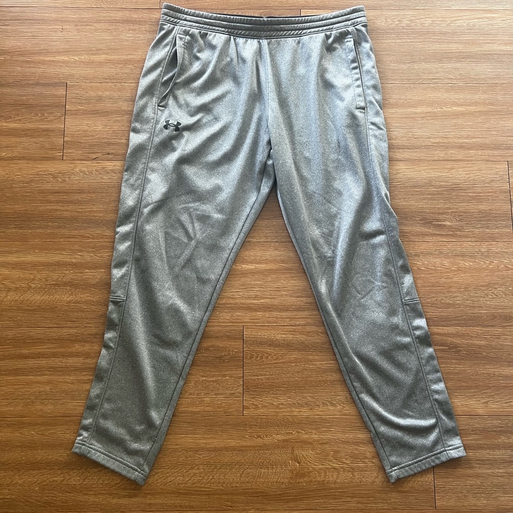 Men’s Under Armour XL Gray Sweatpants